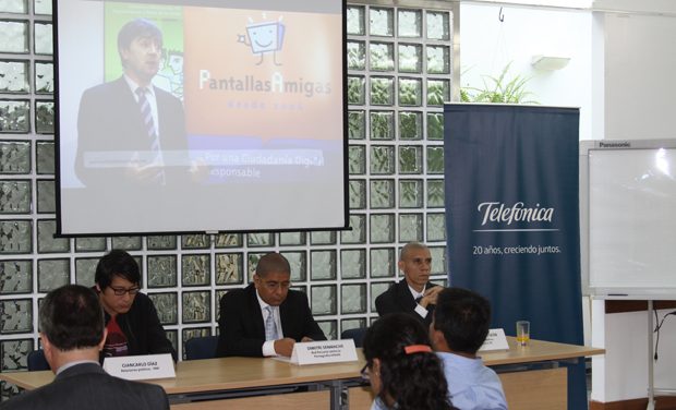 Habilidades para la vida digital en la jornada ‘Conviviendo responsablemente en Internet’ en Lima