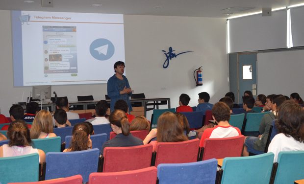 El Colegio Jesuitas de Indautxu (Bilbao) promueve el uso responsable de las nuevas tecnologías en su alumnado de ESO