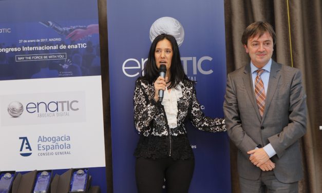 PantallasAmigas recibe el Premio ENATIC a la Responsabilidad Social