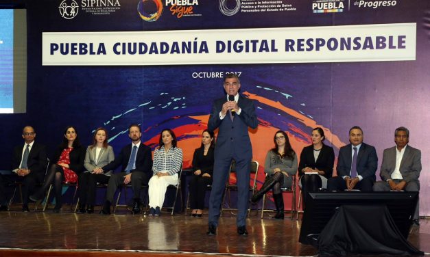 Gobernador Tony Gali inicia programa “Puebla, Ciudadanía Digital Responsable”