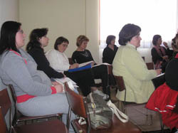 Fotografía de los asistentes al taller práctico en Legazpi