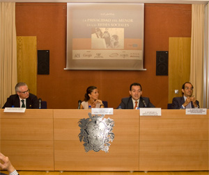 Fotografía de los participantes en la jornada