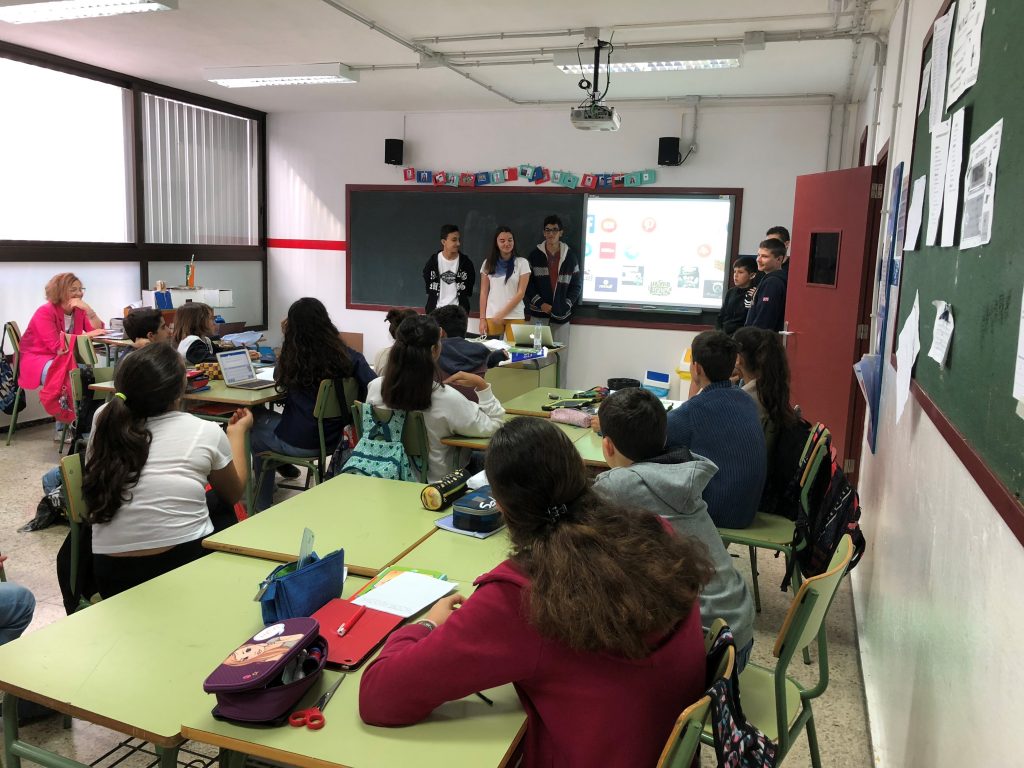 Cibermanagers en el Colegio IES Heidelberg, Las Palmas de Gran Canaria