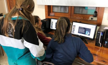 Cibermaganers en el Colegio San José Dominicas, Las Palmas de Gran Canaria