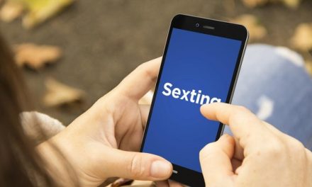 El sexting en La Vanguardia de mano de PantallasAmigas