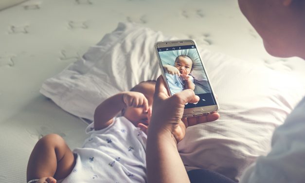 “Sharenting” o “mamá, papá, ya vale de fotos”