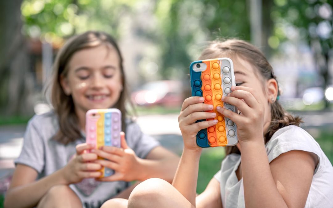Los 10 mejores teléfonos móviles recomendados para menores y adolescentes
