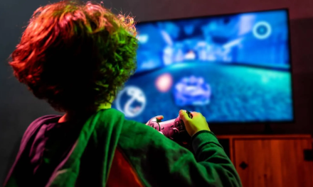 ¿Cómo saber a qué videojuegos está jugando mi hijo e hija?