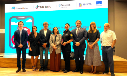 TikTok se une a PantallasAmigas en la presentación del proyecto educativo PASAPORTE FAMILIAR PARA EL PRIMER MÓVIL: Acompañamiento y formación para decidir y preparar la entrega del primer smartphone