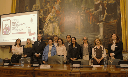 PantallasAmigas organiza, junto a TikTok, la Jornada: “Mejor Conectados, Mejor en Familia”, una mirada integral al bienestar digital adolescente